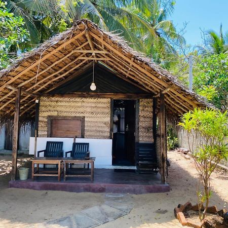Air Lush Beach Cabanas Arugam Bay Exterior foto